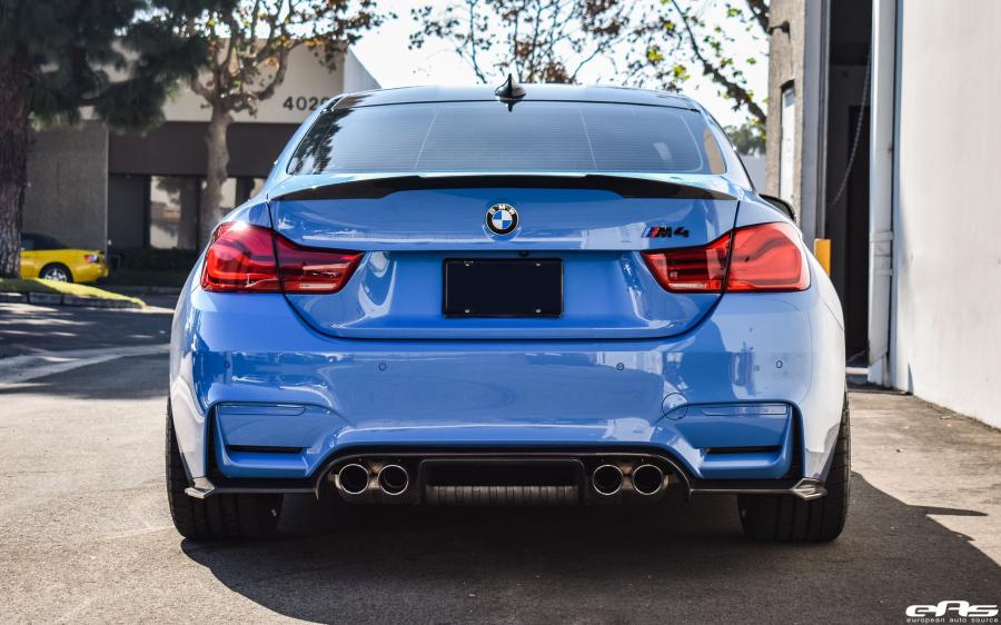  BMW M4 Coupe Yas Marina Blue by EAS 2017 года  (фото 9 из 14)